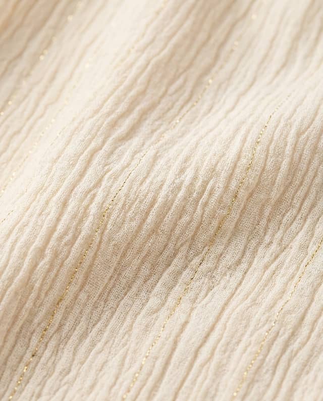 Raschel Crinkle, 100% Polyester — fabric by UNICOTEXTEIS